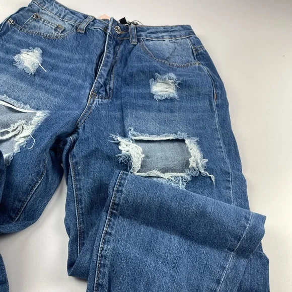 Missguided Petite Riot High Rise Ripped Jean - Picture 6 of 8